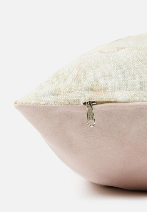 Hertex Haus - Majesty cushion cover - pink