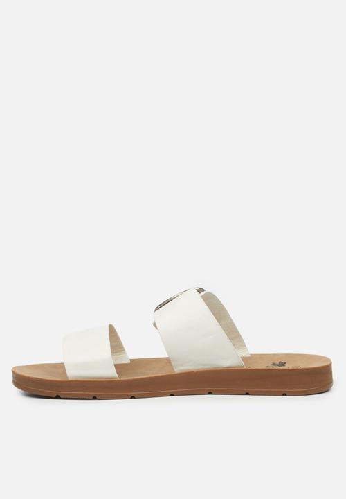 Butterfly Feet - Zina 4 slide - white