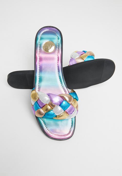 Footwork - Brisk chunky plaited slide - pink 