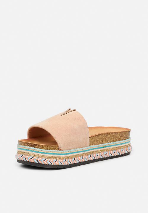 Miss Black - Prima1 flatform slide - neutral