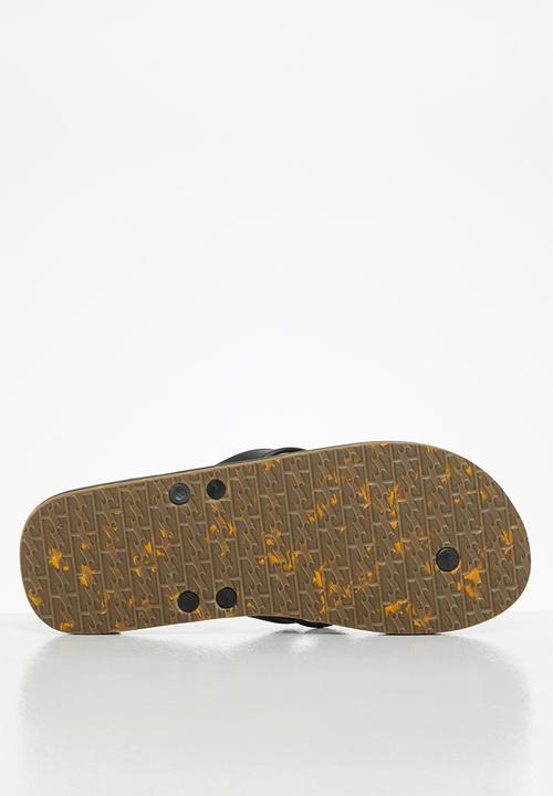 Billabong  - All day - military
