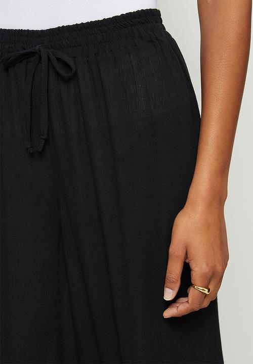 edit - Crinkle slit detail wide leg - black