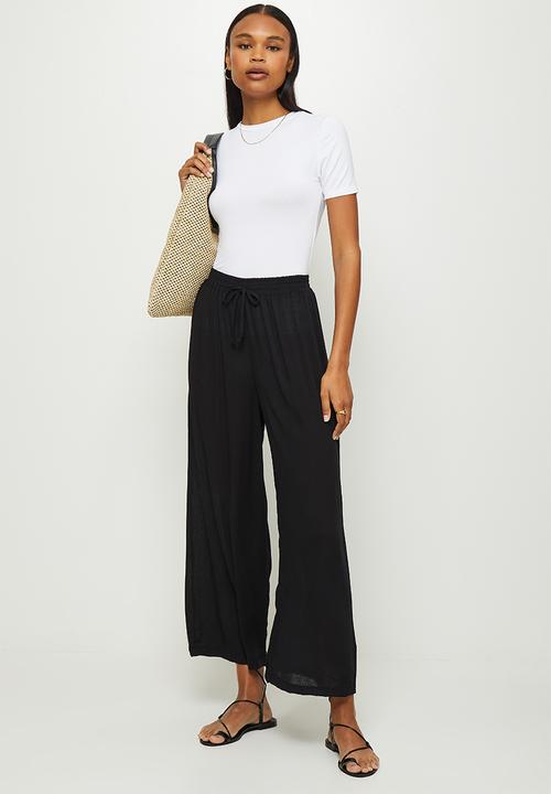 edit - Crinkle slit detail wide leg - black
