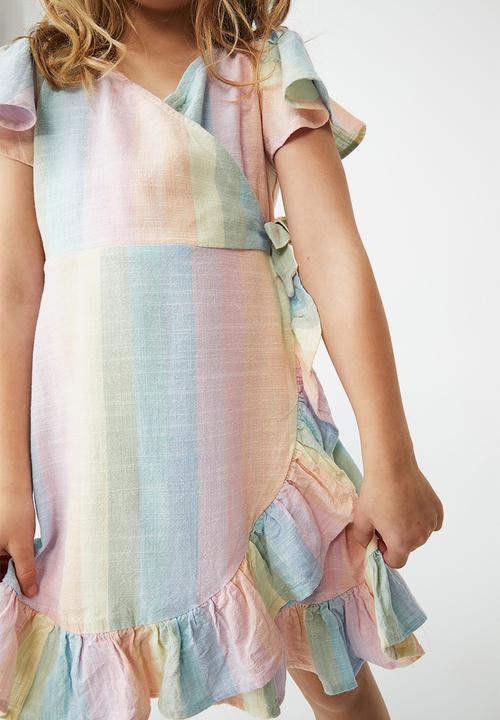Cotton On - Britta short sleeve dress - rainbow stripe