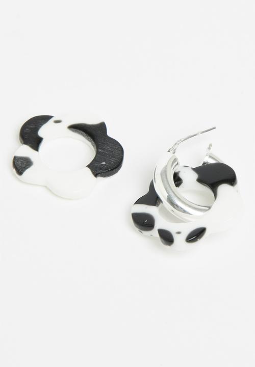 Pina Jewels - Daisy charm - black & white