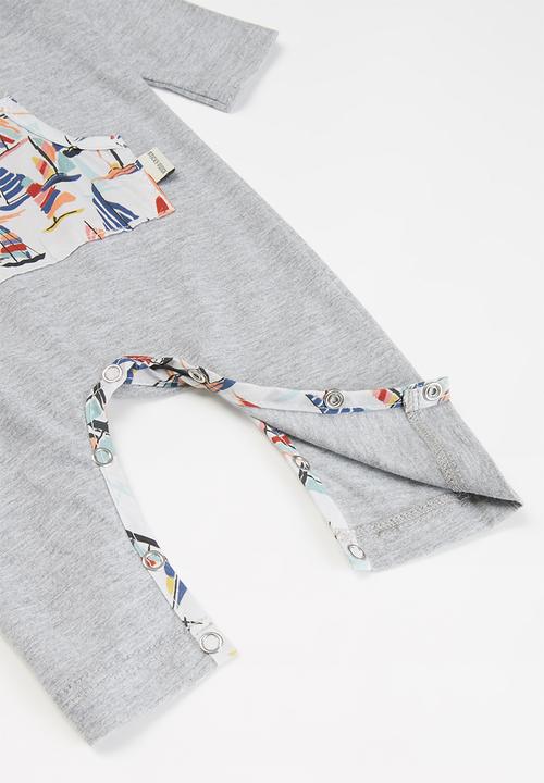 Sticky Fudge - Long sleeve babygrow with kangaroo pocket - grey