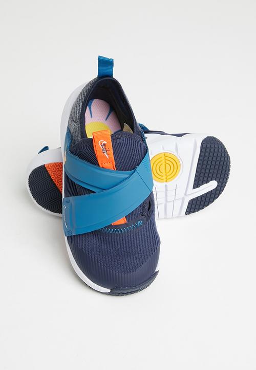 Nike - Nike flex advance se - navy