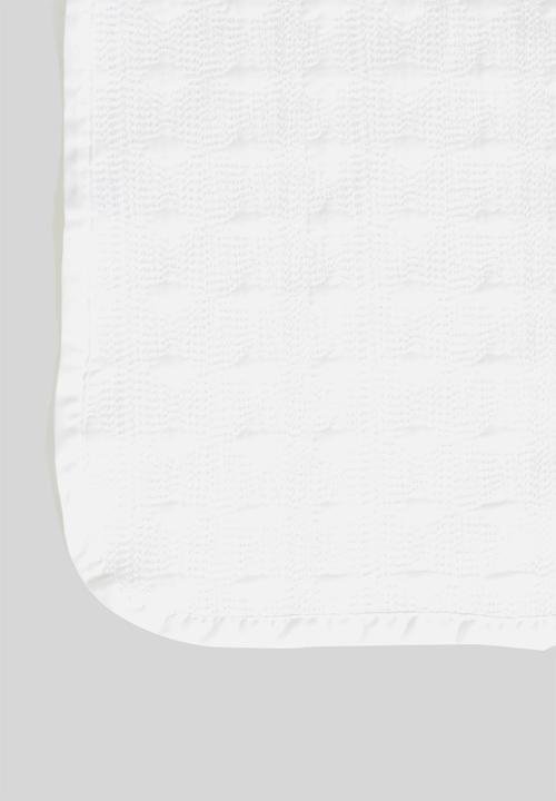 Sixth Floor - Doodle square cotton quilted throw - white