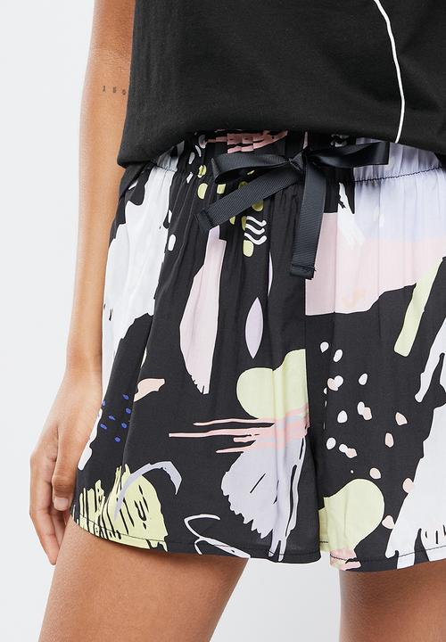 Superbalist - Shorts & tee set - black & white 