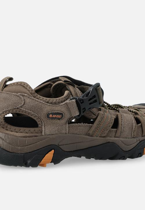 Hi-Tec - Reef strap sandal - tan