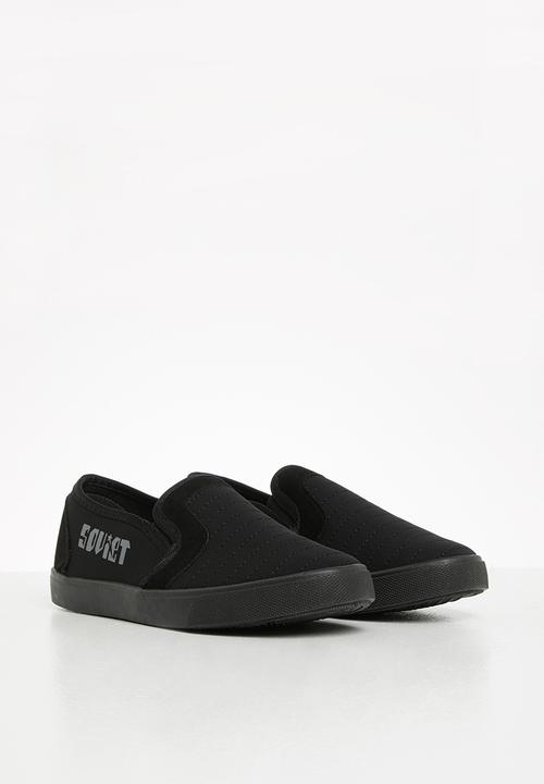 SOVIET - Y trigger - black mono