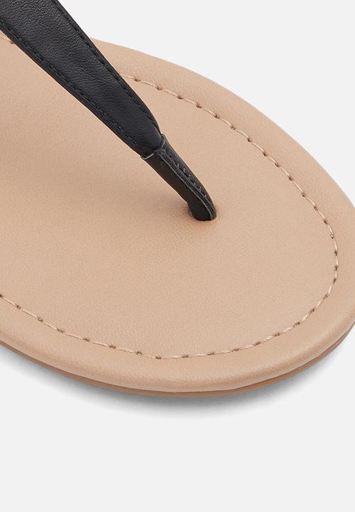 Call It Spring - Danina sandal - black