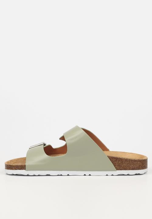 Miss Black - Burq1 slide - green