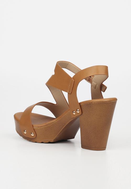 Butterfly Feet - Kayla 1 sandal clog heel - beige