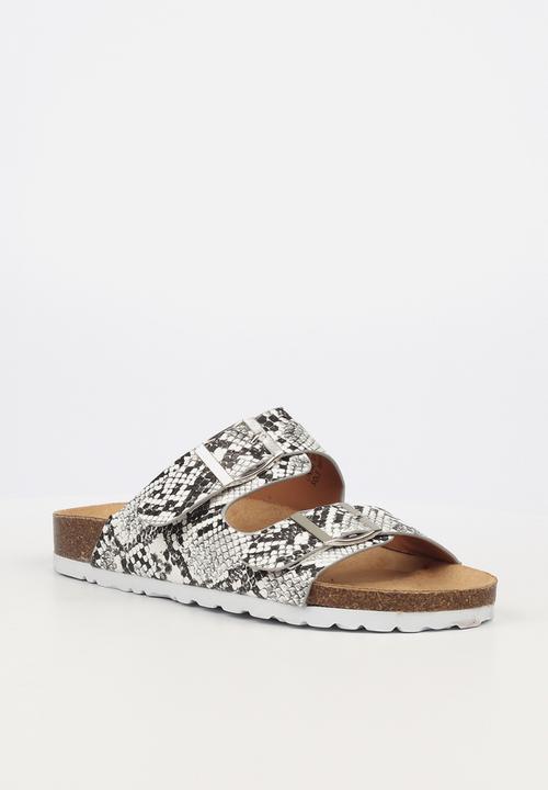 Miss Black - Burq1 slide - white & black 