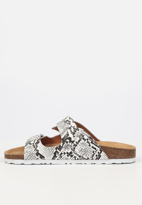 Miss Black - Burq1 slide - white & black 