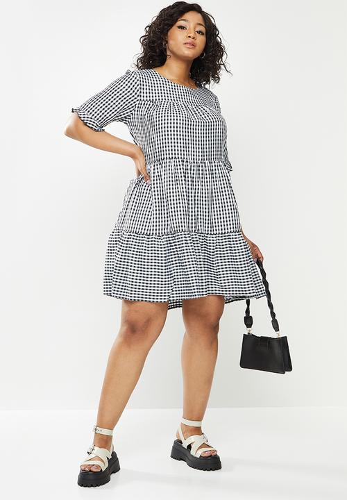 Missguided - Plus check smock dress - black & white