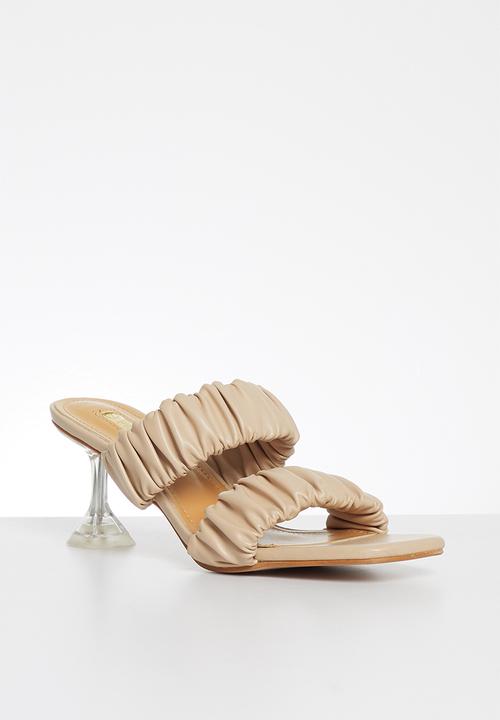 Plum - Questa ruched mule heel - nude