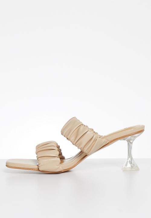 Plum - Questa ruched mule heel - nude