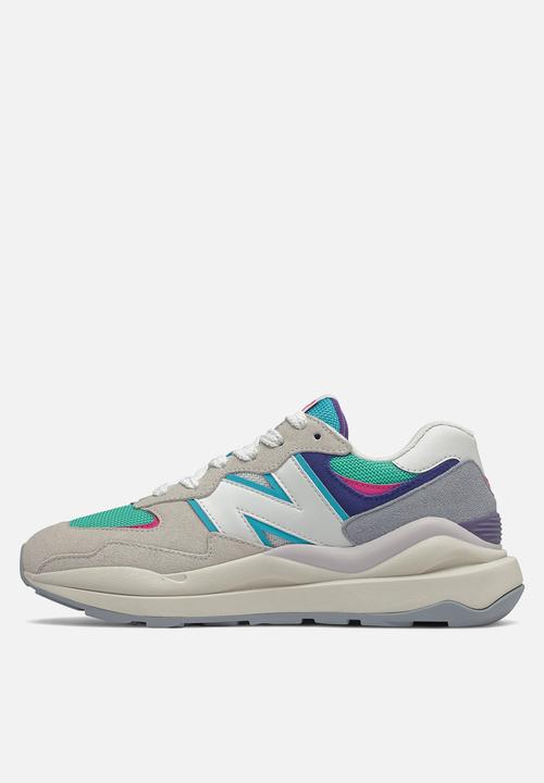 New Balance  - 57/40 v1 - astral glow