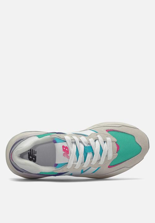 New Balance  - 57/40 v1 - astral glow