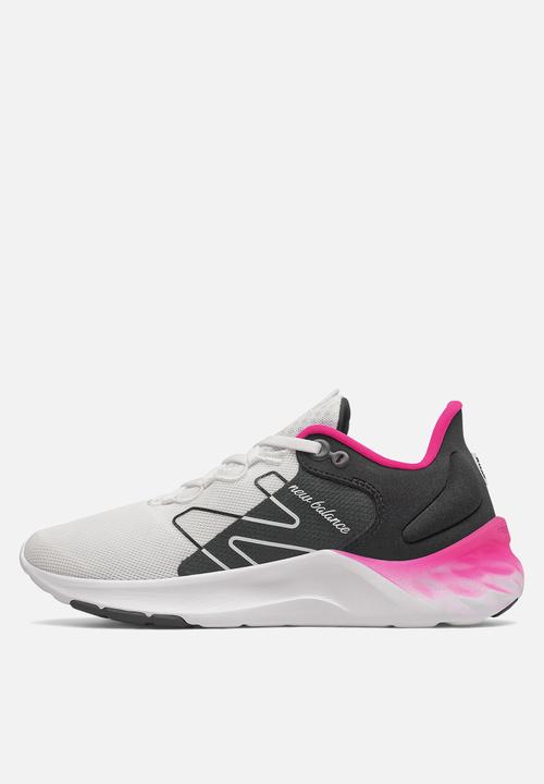 New Balance  - Roav v2 - sportpack - white/black