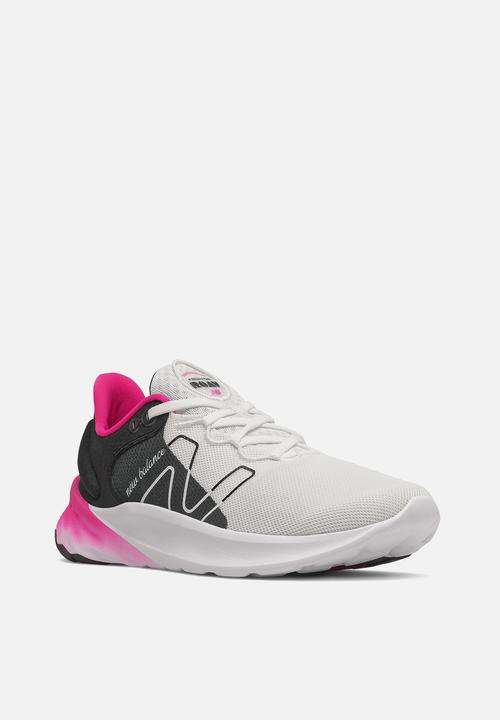 New Balance  - Roav v2 - sportpack - white/black