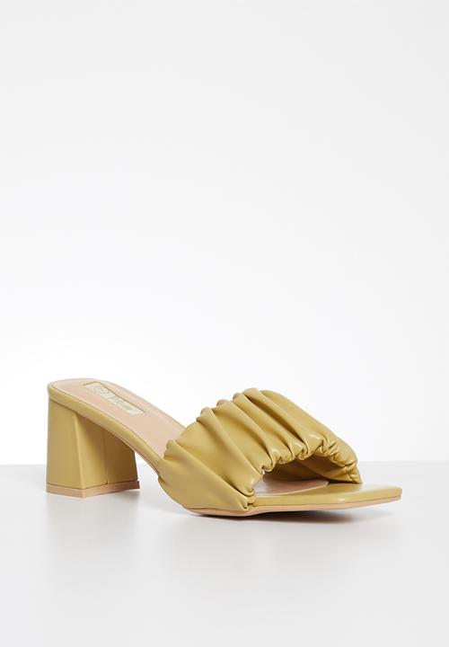 Plum - Cocoa ruched block heel mule - mustard