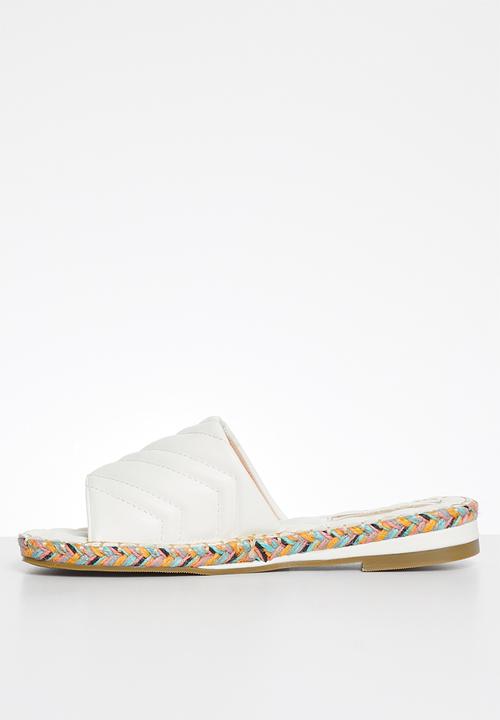 Plum - Debbie padded square toe sandal - white