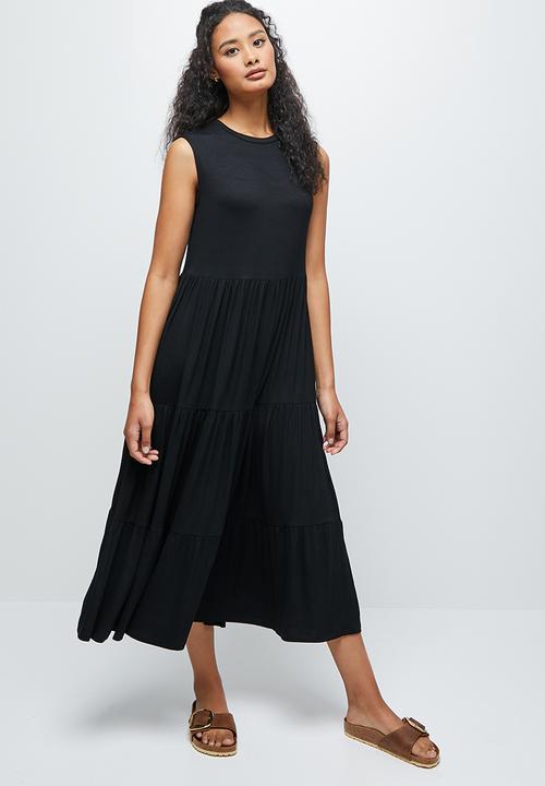 edit - Built up knit tiered maxi dress - black