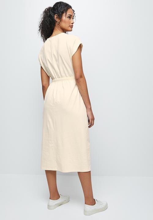 edit - Grown on sleeve knit dress - ecru