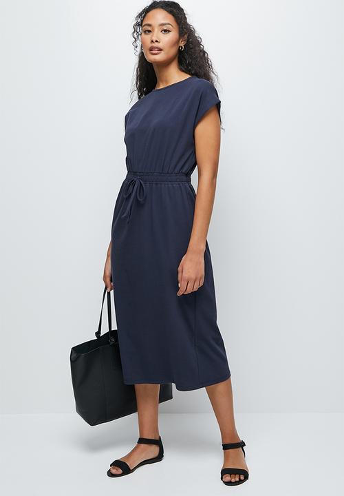 edit - Grown on sleeve knit dress - navy