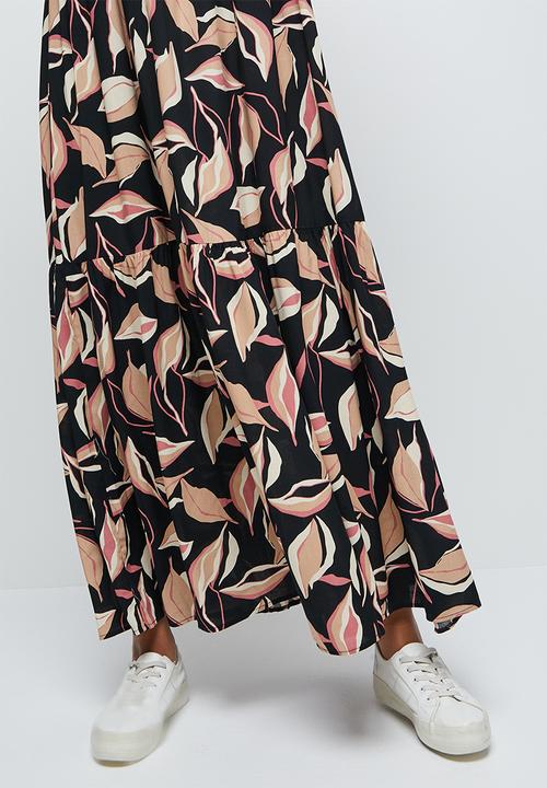edit - Long sleeve V-neck tiered midi dress - black based floral