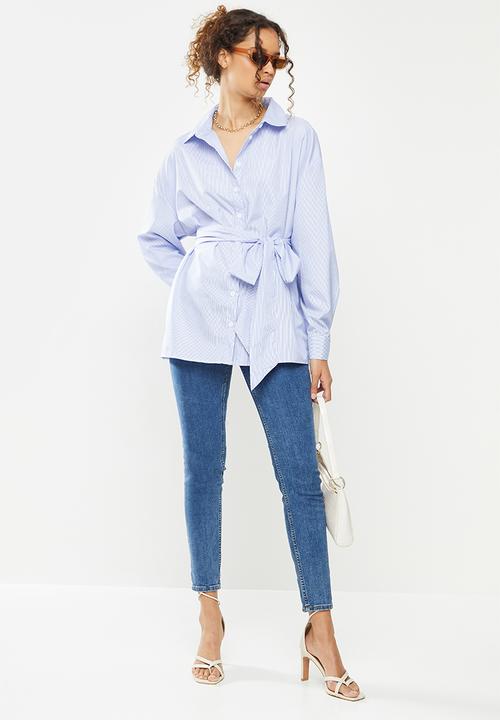 Missguided - Tie waist oversized shirt strip - blue