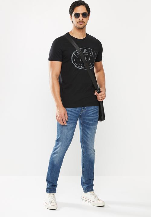Lee  - Vintage stamp - black