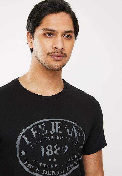 Lee  - Vintage stamp - black