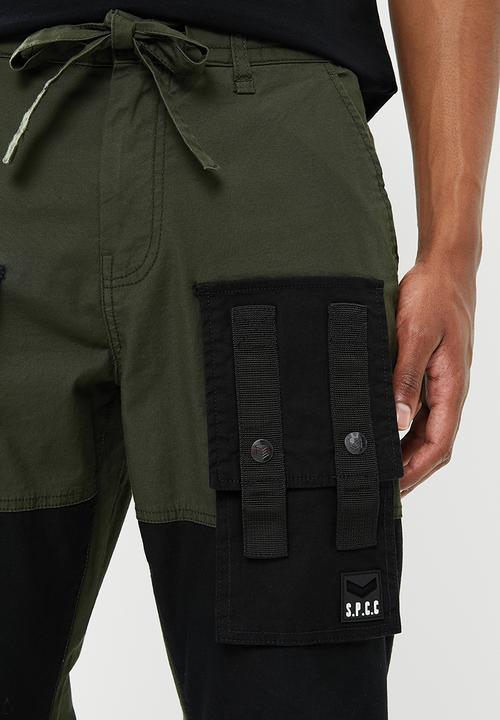 S.P.C.C - Kato regular fit elasticated, cargo woven joggers - green