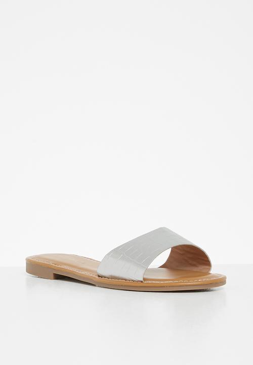 Miss Black - Lowri2 slide - silver