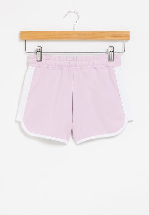 Rebel Republic - Unbrushed fleece short - lilac