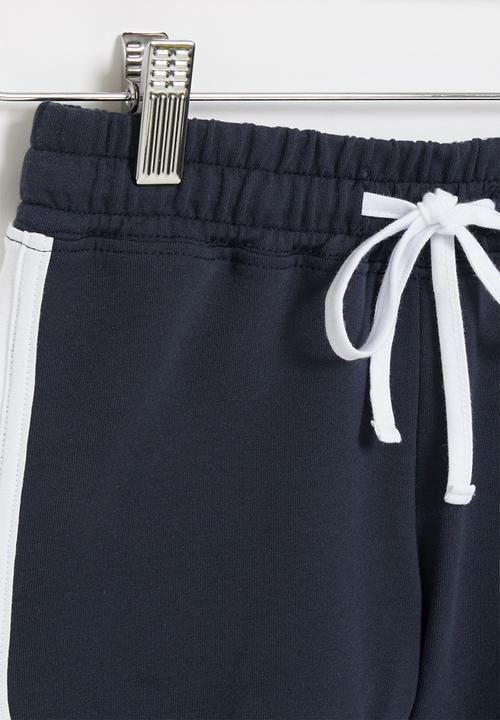 Rebel Republic - Unbrushed fleece short - navy