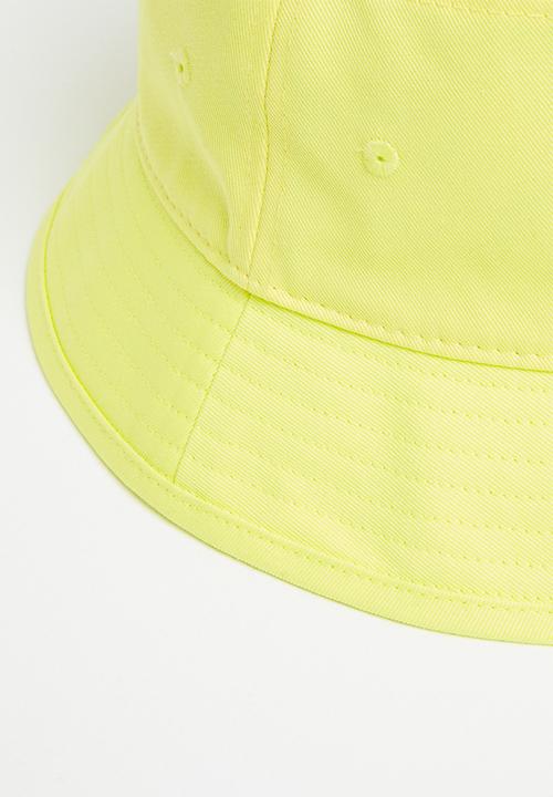adidas Originals - Bucket hat ac - yellow