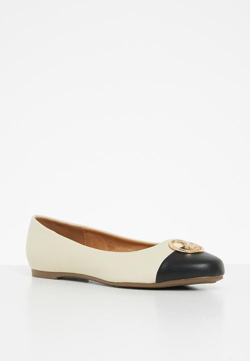 POLO - Bianca metal pony pump - off white