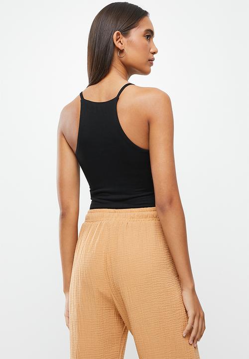 Me&B - Spaghetti binding cami - black