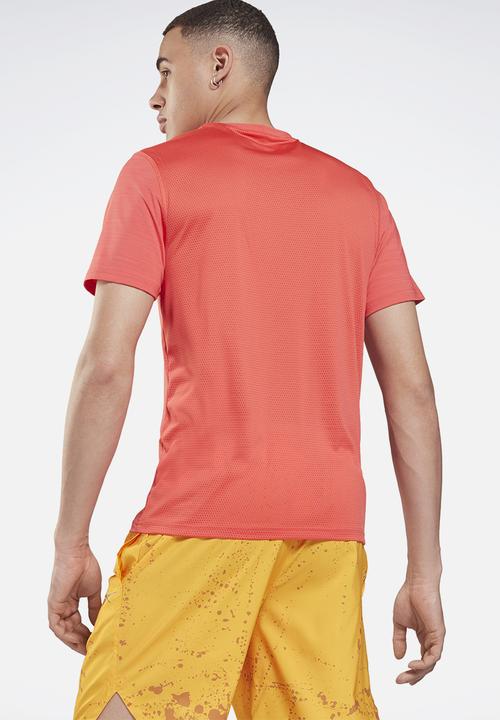 Reebok - Workout Ready Activchill T-Shirt - cherry