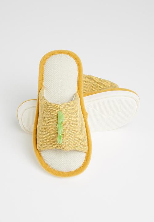 Pop Candy - Boys dino slippers - yellow