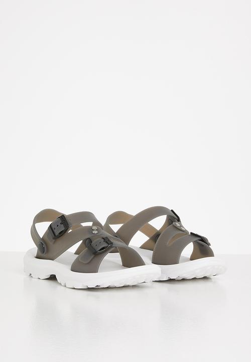 Pop Candy - Boys buckle sandal - grey & white