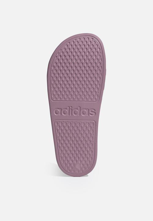 adidas Originals - Adilette aqua - cherry met./ftwr white/cherry met.