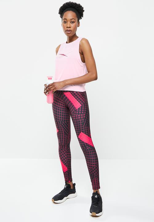 Reebok - Wor supremium logo tank top - light pink