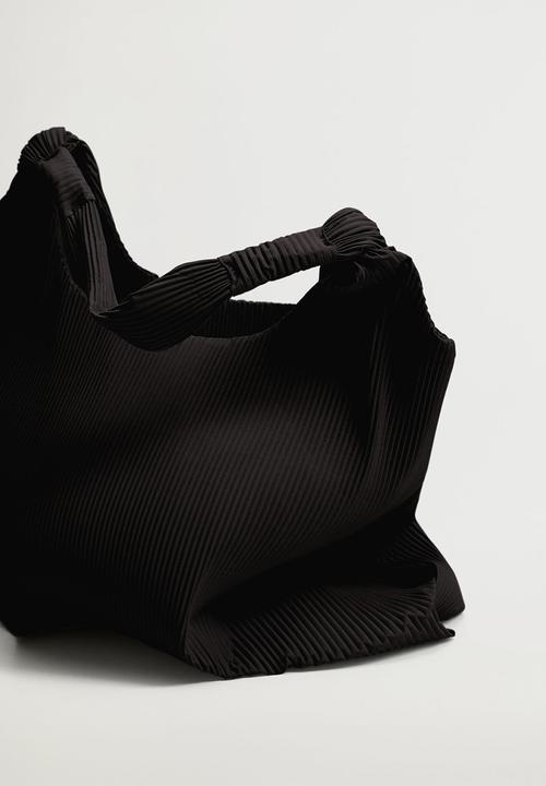 MANGO - Pleated bucket bag - black