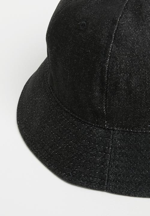 Superbalist - Paul bucket hat - black